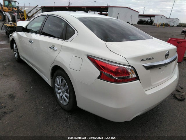 Nissan Altima 2.5 S 2015 1N4AL3AP8FN369053 Image 4
