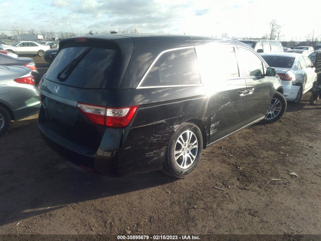 35895679 :رقم المزاد ، 5FNRL5H67DB070493 vin ، 2013 Honda Odyssey Ex-l مزاد بيع