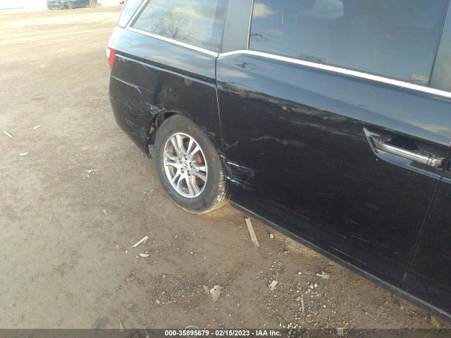 35895679 :رقم المزاد ، 5FNRL5H67DB070493 vin ، 2013 Honda Odyssey Ex-l مزاد بيع