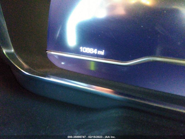 1GKS2FKD7NR322745 GMC Yukon Xl Sle