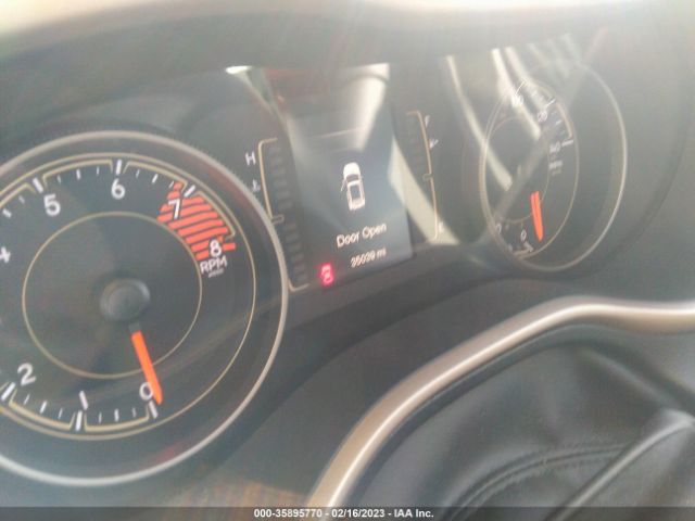 1C4PJMCX2JD571687 Jeep Cherokee Latitude