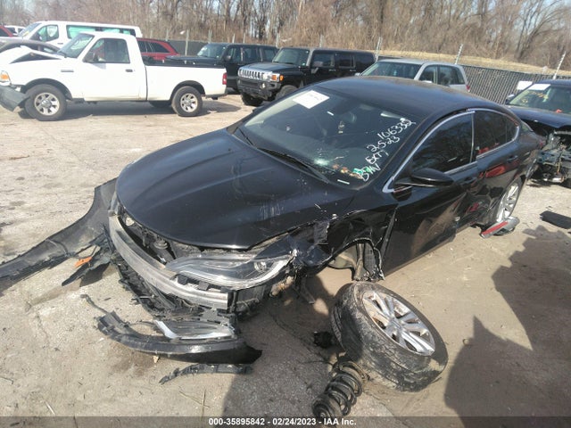 Chrysler 200 Limited 2015 1C3CCCAB2FN753972 Image 2
