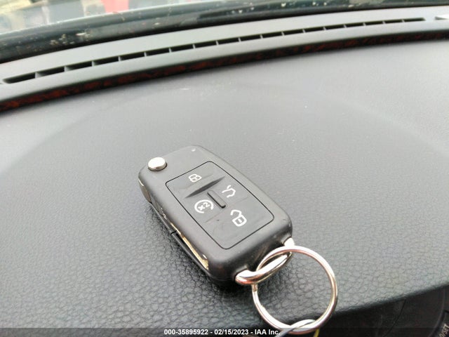 1VWCM7A35CC088661 Volkswagen Passat Sel Premium