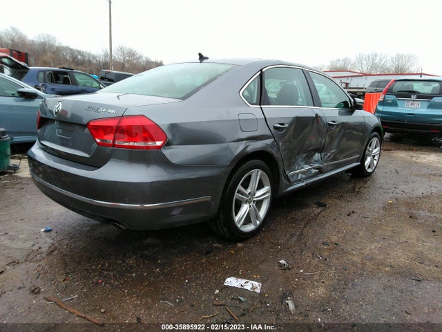 1VWCM7A35CC088661 Volkswagen Passat Sel Premium
