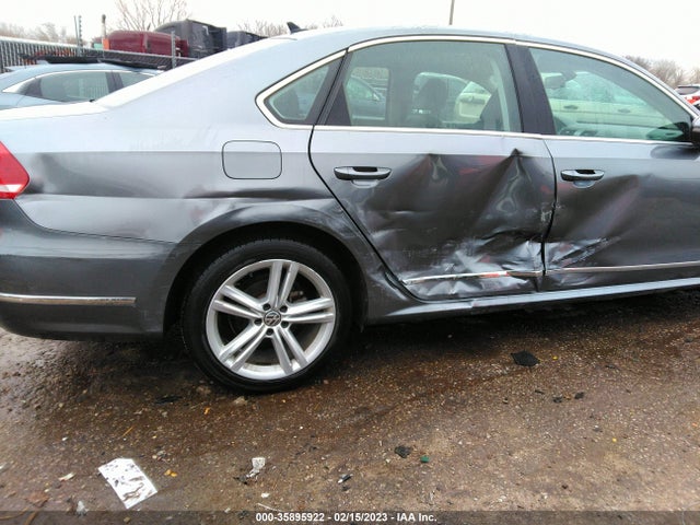 1VWCM7A35CC088661 Volkswagen Passat Sel Premium