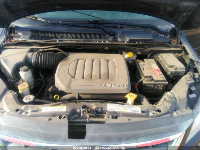 Volkswagen Routan 2012 2C4RVABG3CR391938 Image 10