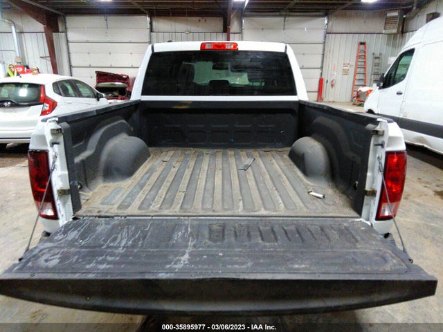RAM 1500 Tradesman 2018 1C6RR6KG1JS112748 Image 4