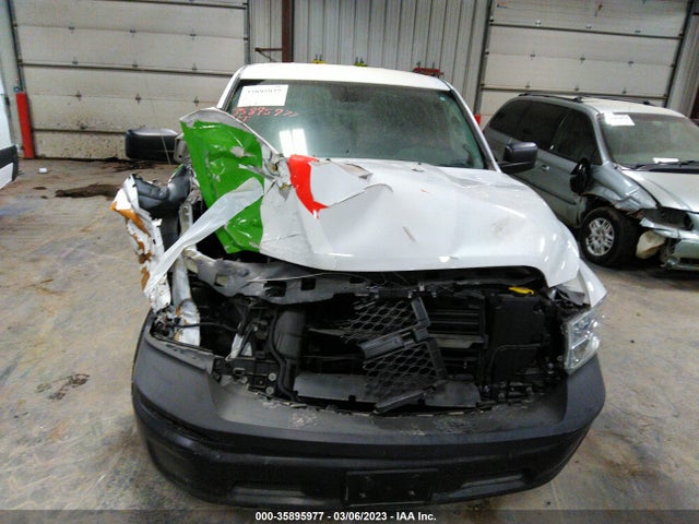 RAM 1500 Tradesman 2018 1C6RR6KG1JS112748 Image 8