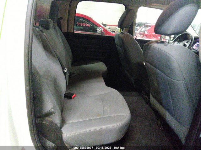RAM 1500 Tradesman 2018 1C6RR6KG1JS112748 Image 10