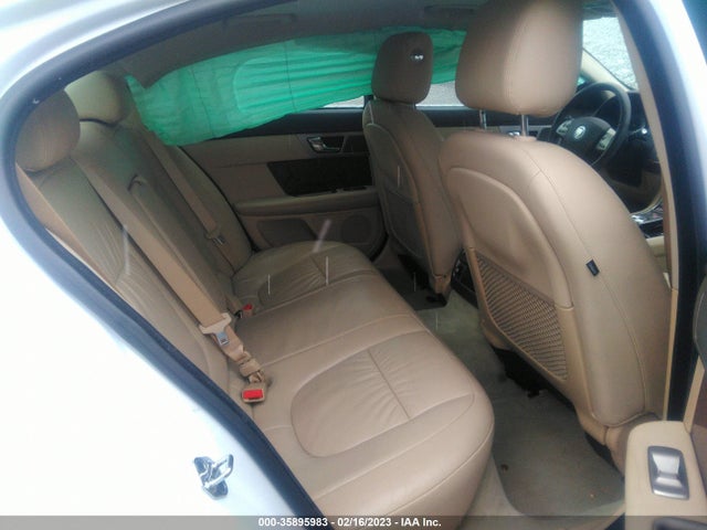 SAJWA0FB6BLR93300 Jaguar XF
