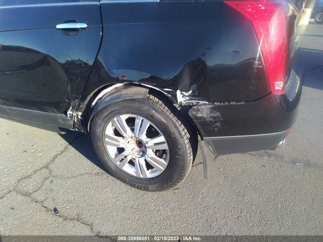 2016 Cadillac SRX, VIN: 3GYFNBE38GS587684