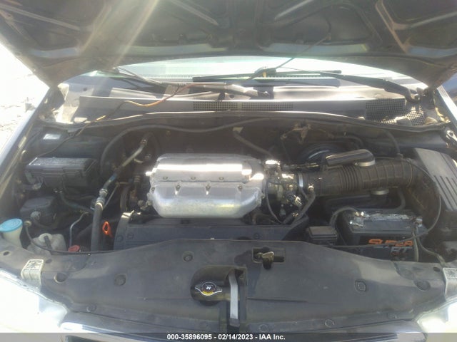2004 HONDA ODYSSEY EX VIN: 5FNRL18694B076241