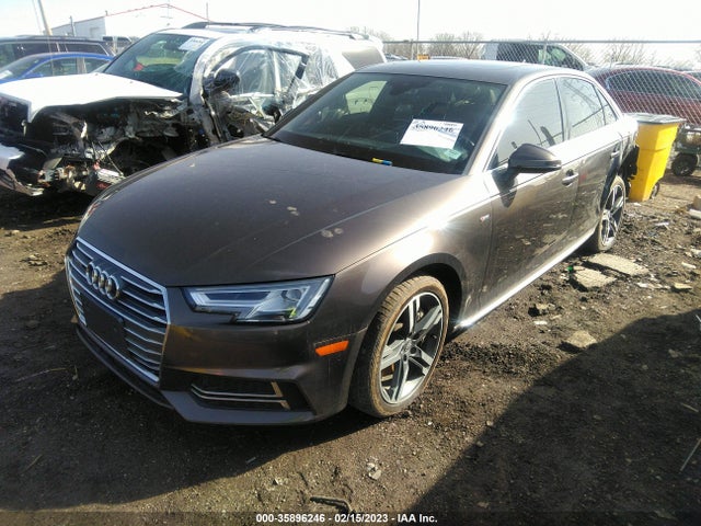WAUENAF4XHN027158 Audi A4 Premium Plus