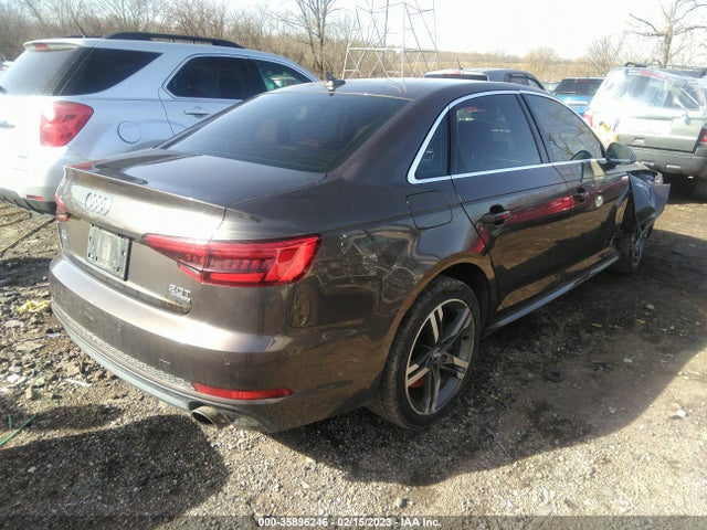 WAUENAF4XHN027158 Audi A4 Premium Plus