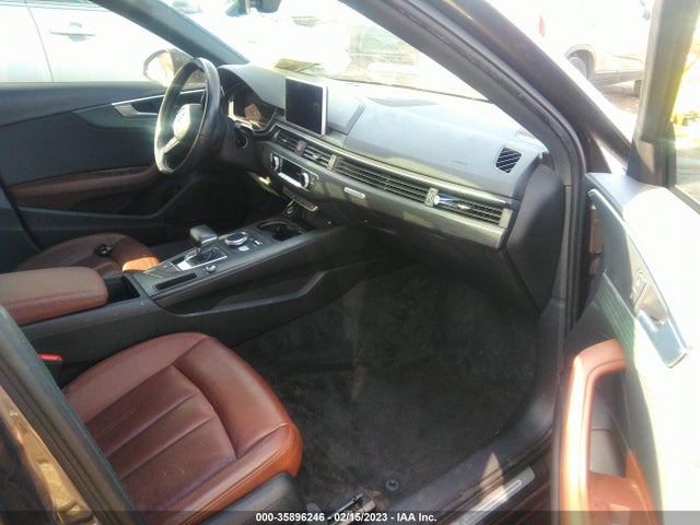 WAUENAF4XHN027158 Audi A4 Premium Plus