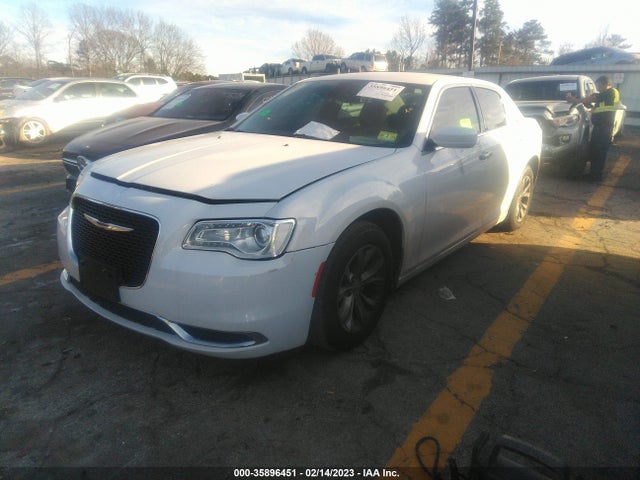 2C3CCAAG0GH206810 Chrysler 300 Limited
