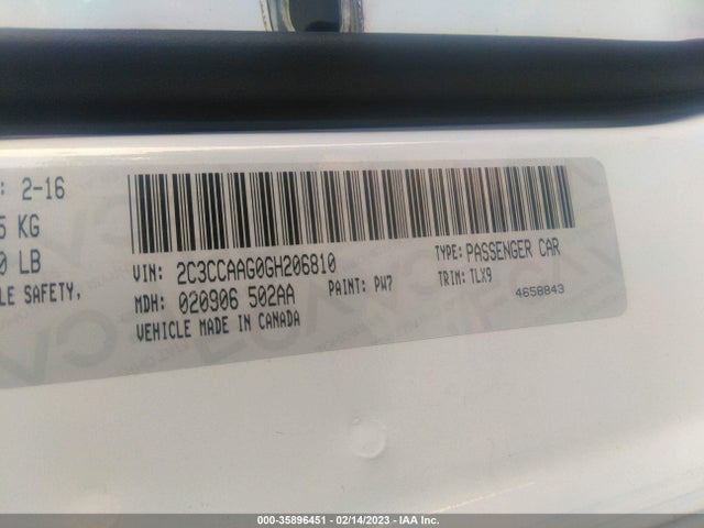 2C3CCAAG0GH206810 Chrysler 300 Limited