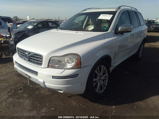 Volvo XC90 2013 YV4952CY9D1645832 Image 2