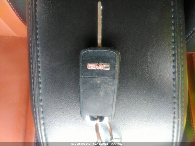 2GKALPEK0G6155877 GMC Terrain Slt