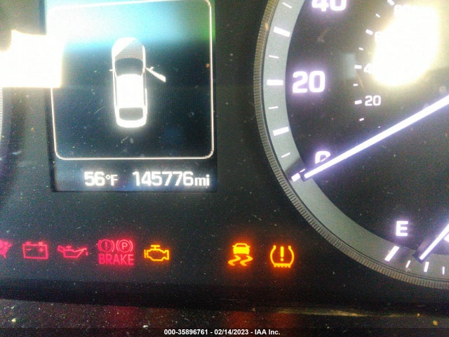 2015 HYUNDAI SONATA 2.4L SE VIN: 5NPE24AFXFH110463