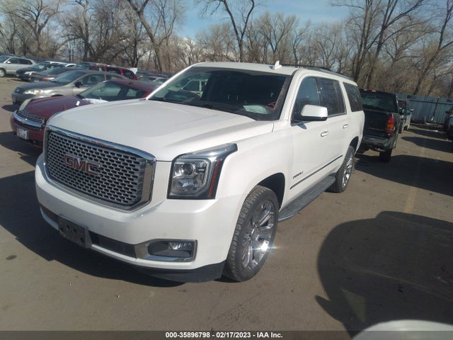 2016 GMC Yukon XL, VIN: 1GKS2HKJ1GR373873