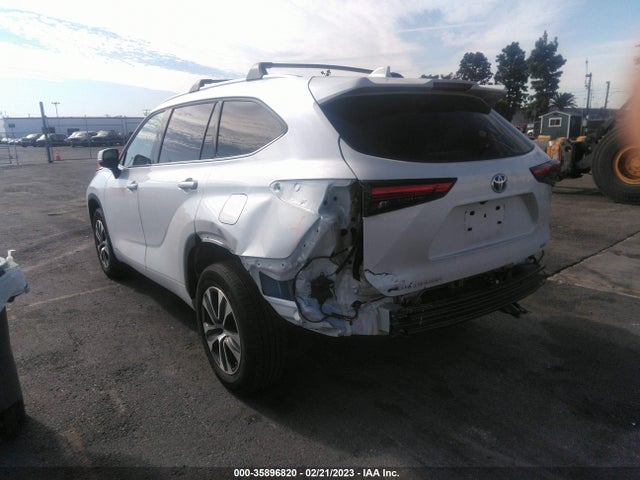 Toyota HIGHLANDER HYBRID 2022 5TDHBRCH3NS537713 Image 4