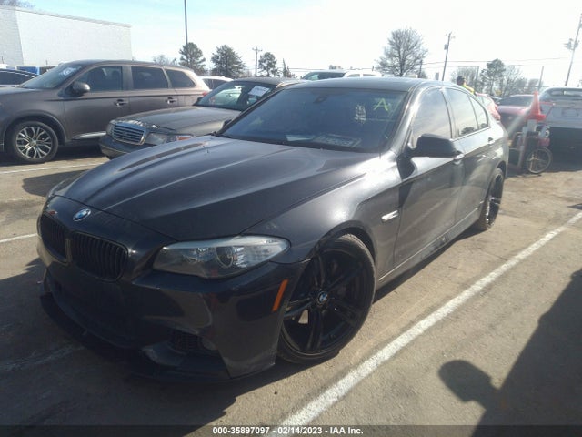 BMW 5 Series 550i 2012 WBAFR9C57CDX78740 Image 2