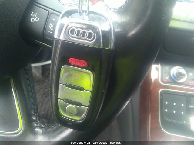 Audi A8 2011 WAUAVAFD9BN026444 Image 3
