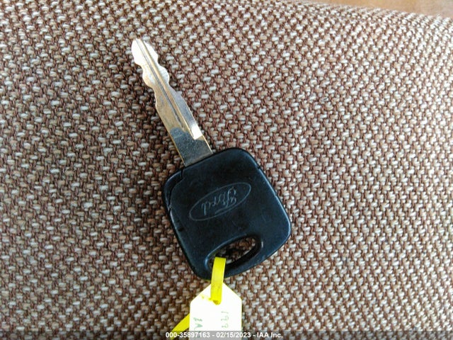 1997 FORD MUSTANG VIN: 1FALP4047VF110122