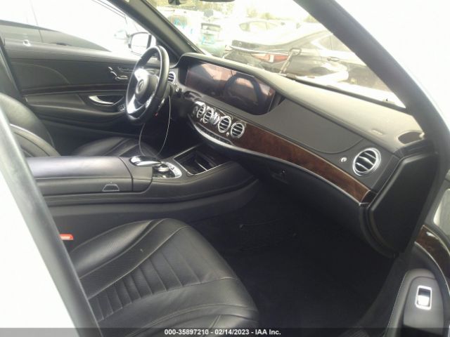 W1KUG8DB6LA562030 Mercedes-Benz S-class S 560