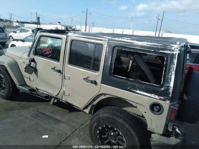 1C4BJWEG5JL907065 Jeep Wrangler Jk Unlimited Sahara