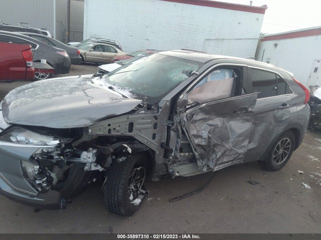 JA4AT3AA1LZ034690 Mitsubishi Eclipse Cross Es