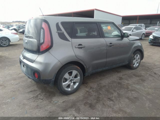 KNDJN2A27H7419788 KIA Soul Base