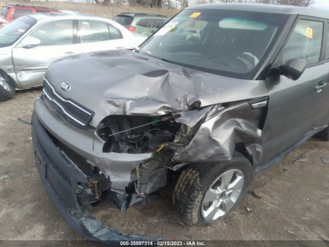 KNDJN2A27H7419788 KIA Soul Base