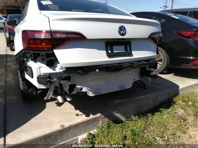 3VWC57BU1KM161011 Volkswagen Jetta S/se/r-line