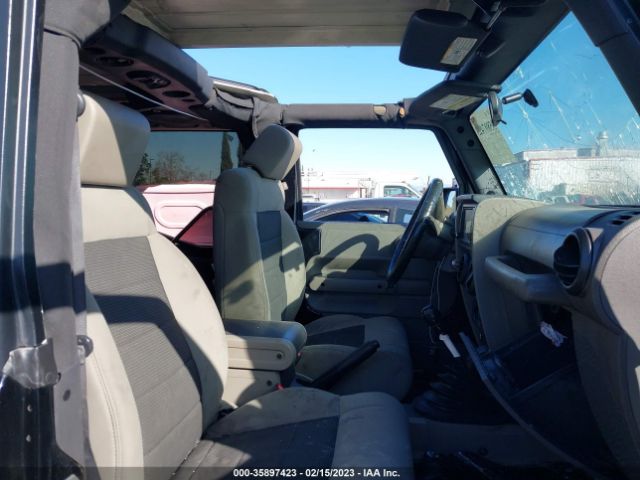 1J4HA6D10AL103032 Jeep Wrangler Rubicon