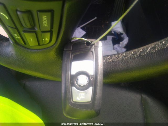 WBA3B1G55FNT06814 BMW 3 Series 320i