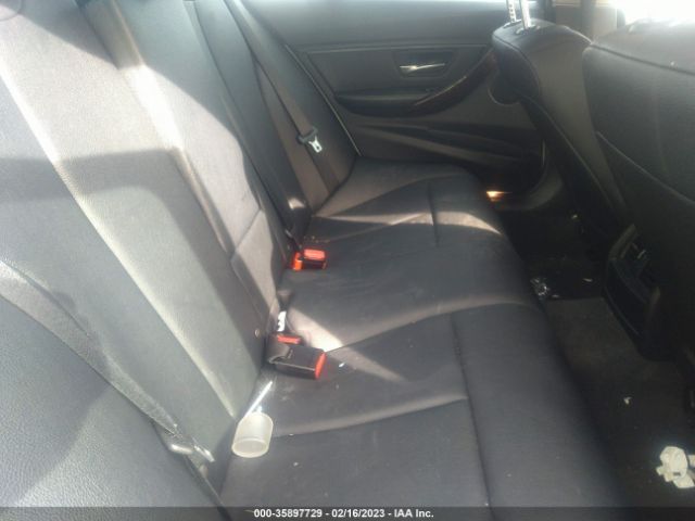 WBA3B1G55FNT06814 BMW 3 Series 320i