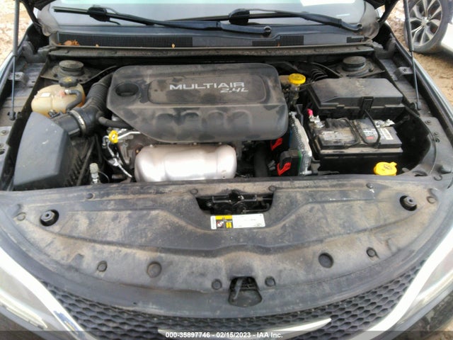 Chrysler 200 Limited Platinum 2017 1C3CCCABXHN507769 Image 10