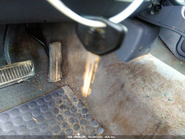 Dodge RAM 2500 1999 1B7KC2369XJ517264 Image 3