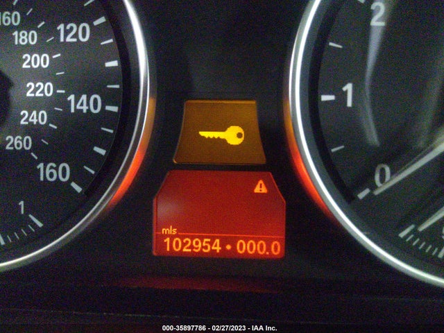 2009 BMW X5 48I VIN: 5UXFE83539L310039