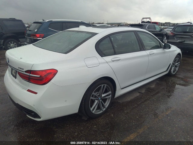 BMW 7 Series 740i 2016 WBA7E2C55GG547203 Image 4