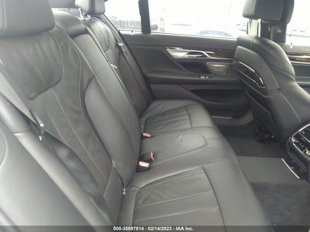 BMW 7 Series 740i 2016 WBA7E2C55GG547203 Image 8