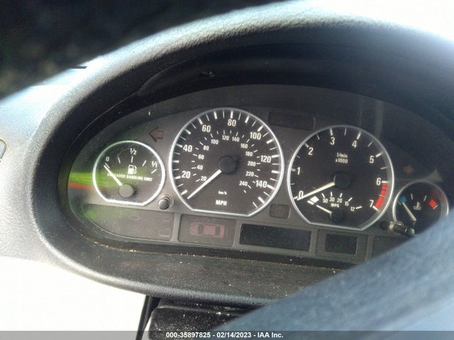 BMW 3 Series 330xi 2002 WBAEW53412PG18003 Image 7