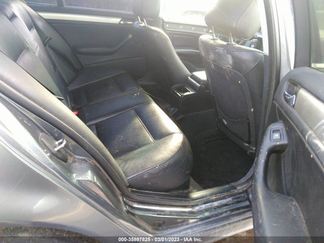BMW 3 Series 330xi 2002 WBAEW53412PG18003 Image 8