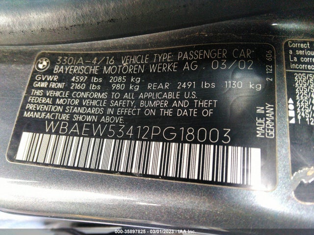 BMW 3 Series 330xi 2002 WBAEW53412PG18003 Image 9