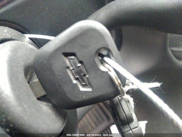 2017 Chevrolet Silverado 1500, VIN: 3GCPCREC2HG340013