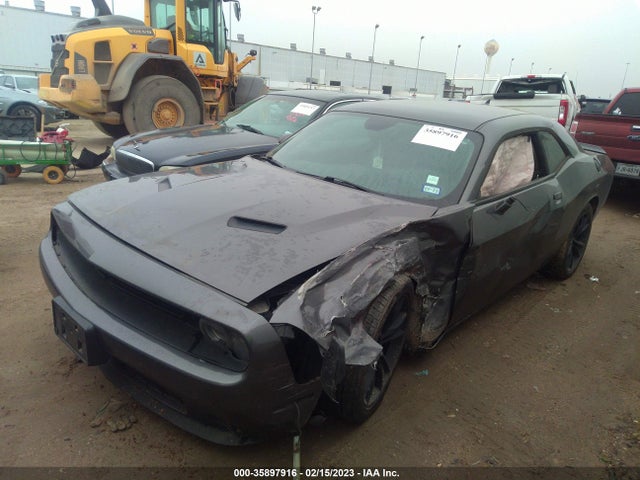 Dodge Challenger Sxt Plus 2018 2C3CDZAG6JH246070 Image 2
