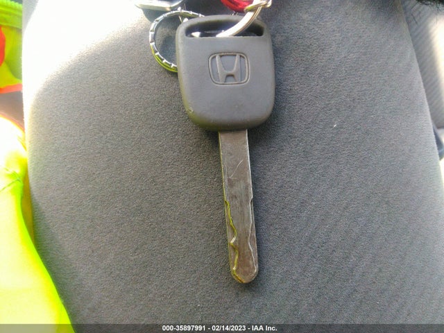 Honda CIVIC SDN 2010 2HGFA1F55AH532102 Image 3