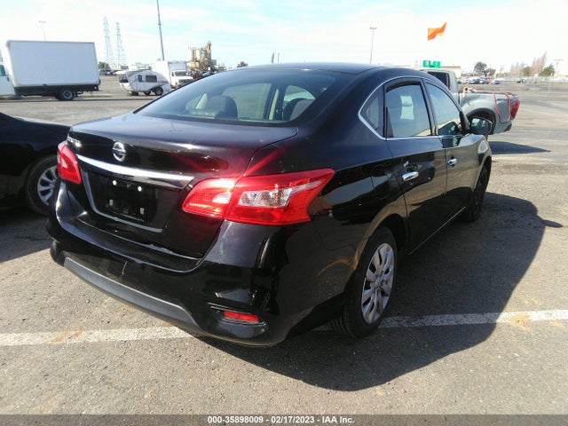 2016 Nissan Sentra, VIN: 3N1AB7AP7GY285625